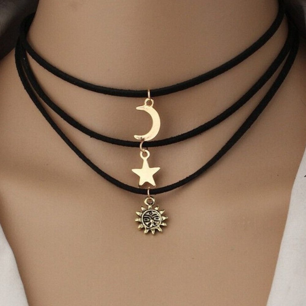 Hot New Sexy Gothic Sun Velvet Black Chokers (2 Sets) - Picture 3 of 4